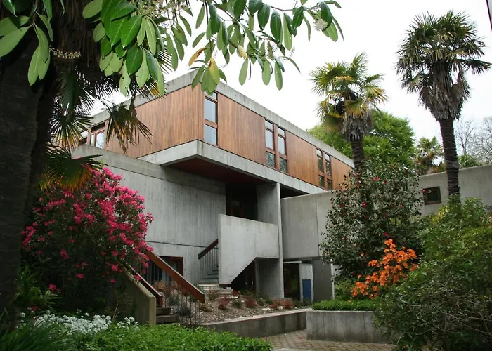 Auberge De Jeunesse Du Moulin Blanc