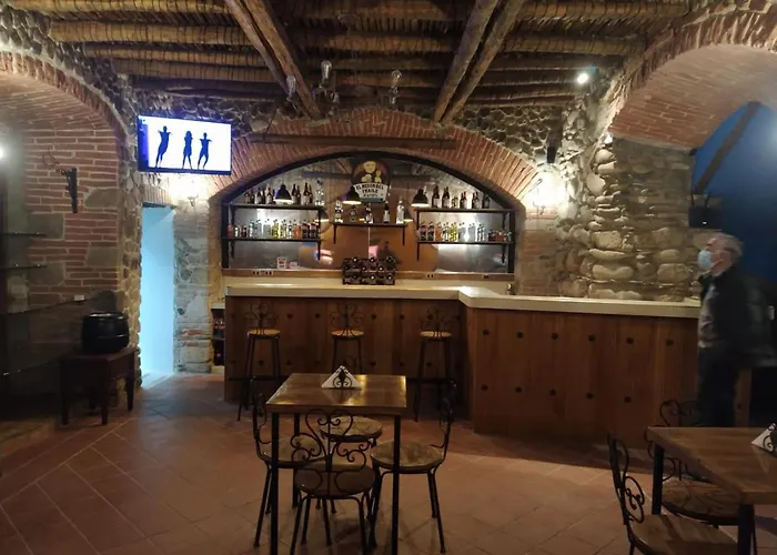 Patio De Piedra Boutique