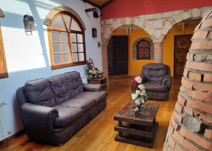 Patio De Piedra Boutique
