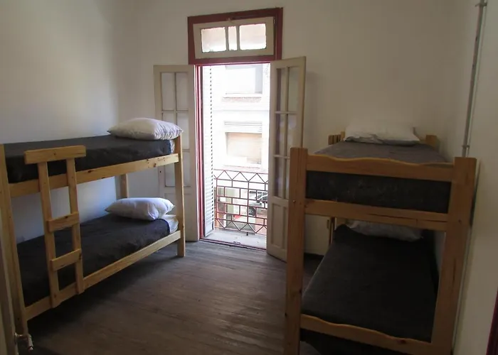 Casa Artigas Hostel