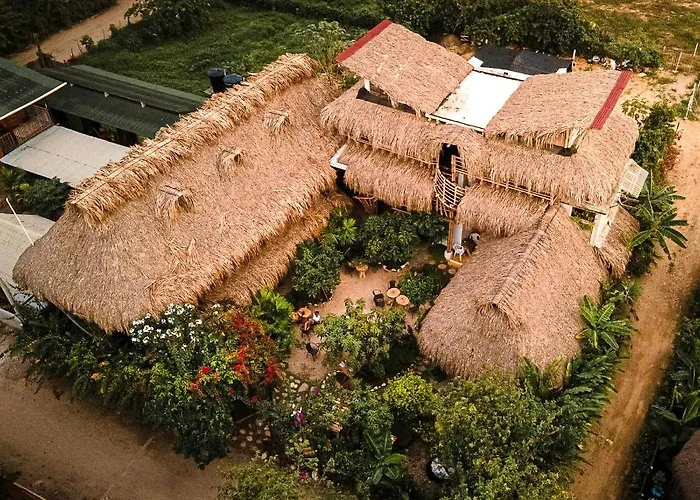 Bella Flor Hostel Palomino