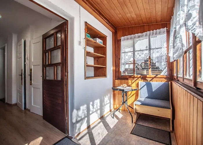 Hostel, Rooms And Apartment Ceklin