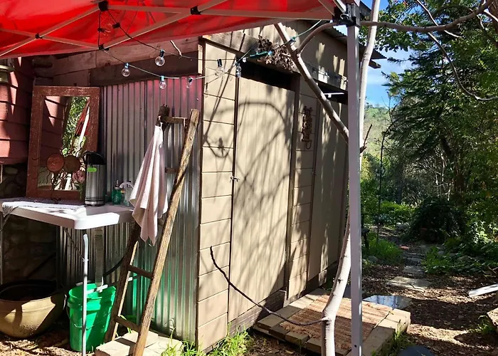 Hotel near College: La Boheme Living