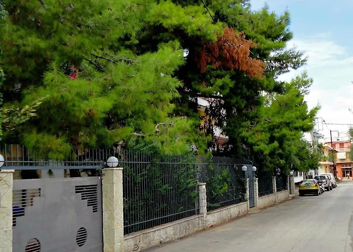 Vacations In Patra Studios