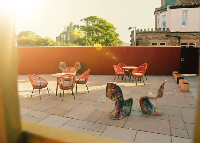 The Dolphin Inn Hostel