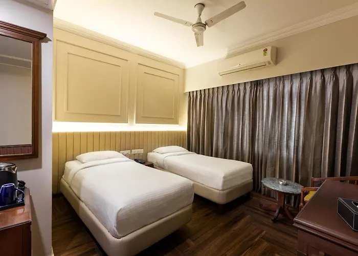 3 star hotel: Grand Kalinga Hotel