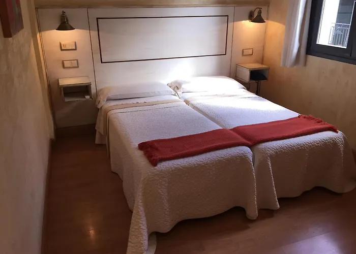 Hotel Castillo De Javier
