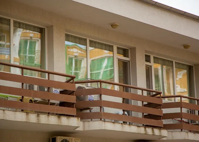 Hostel Arena