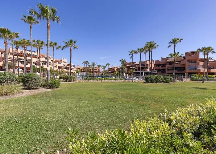 Estepona Mar Azul Aparthotel