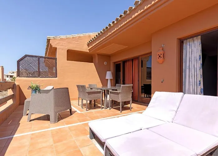 Estepona Mar Azul Aparthotel