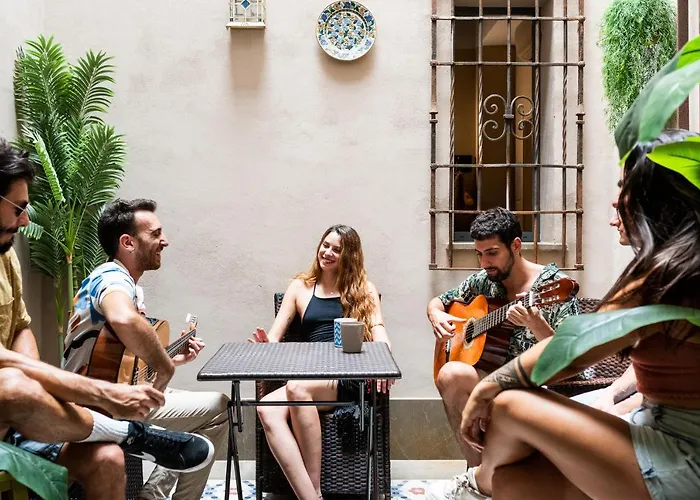 Hostel Carlota Braun