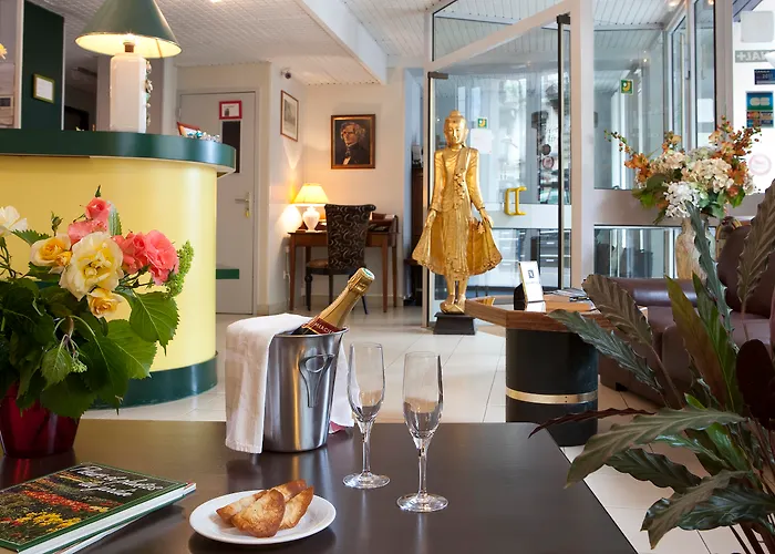 3 star hotel: Hotel Villa Berlioz