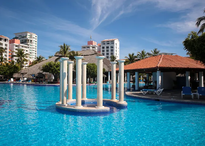  Meliá Puerto Vallarta –