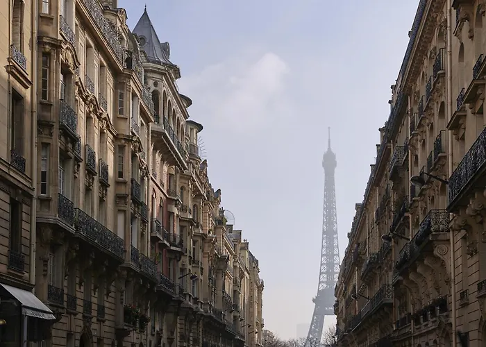 Hotel de lujo: Plaza Tour Eiffel