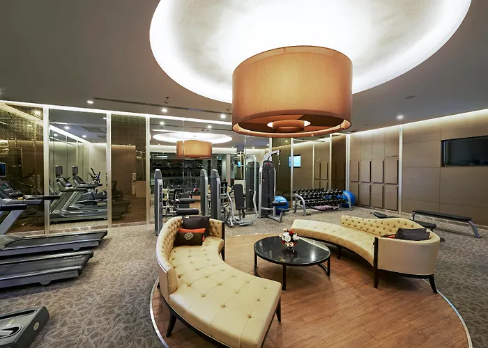 Beach Hotels Mandarin Managed By Centre Point
