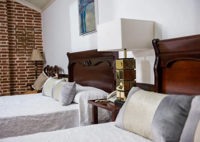 Casino hotel: Platino Hotel & Casino