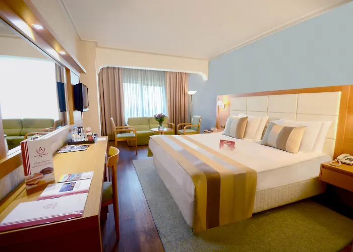 Pet Friendly hotel: Akgun Istanbul Hotel, Worldhotels Elite