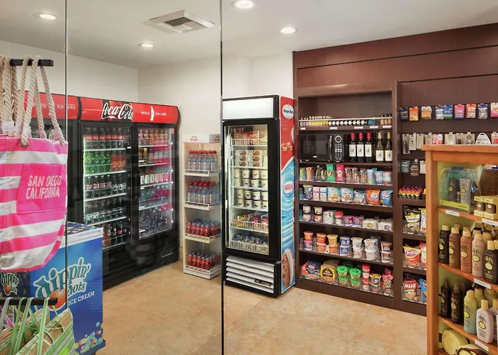 Casino hotel: Doubletree By Hilton San Diego Hotel Circle