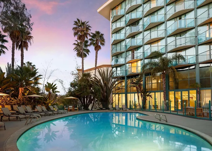 Casino hotel: Doubletree By Hilton San Diego Hotel Circle