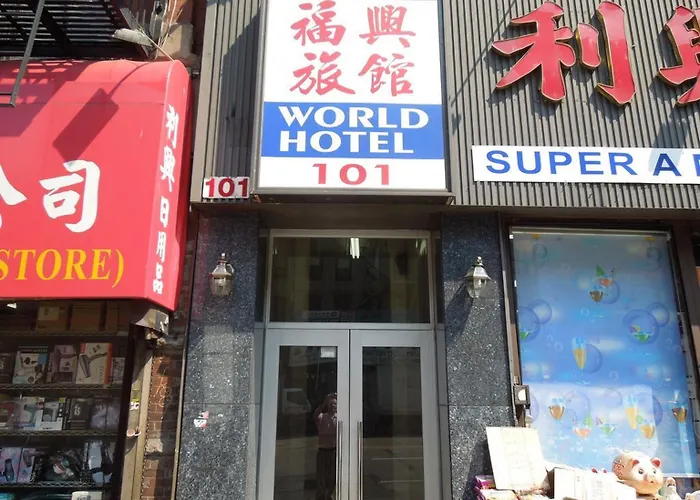 World Hotel