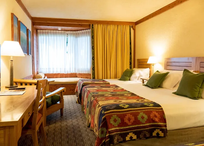 Family Hotel: Mirador Del Lago Hotel