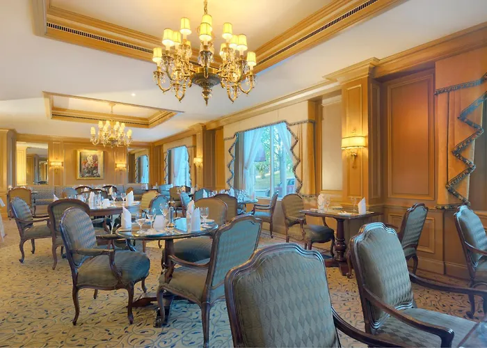 Sir Stamford Circular Quay