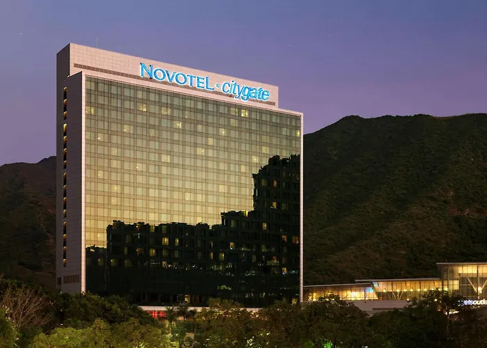 Hotels with a view Novotel Citygate Hong Kong