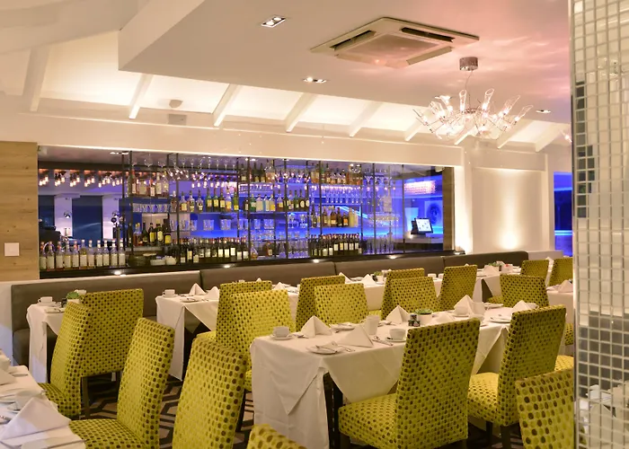 Resort: The Cape Milner