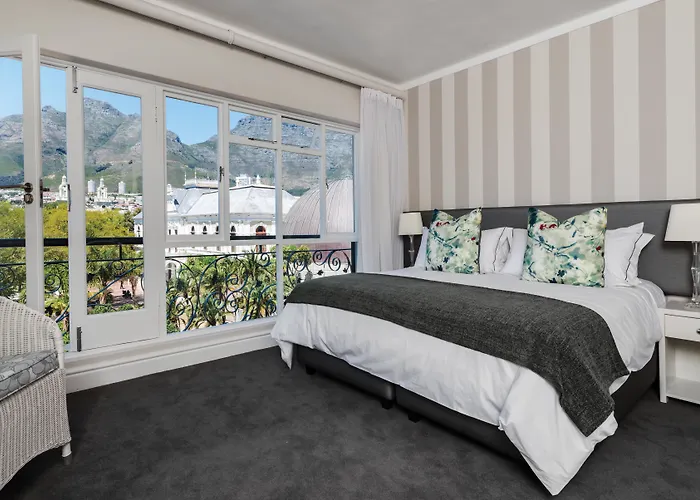 Central hotel: Cape Town Hollow Boutique Hotel