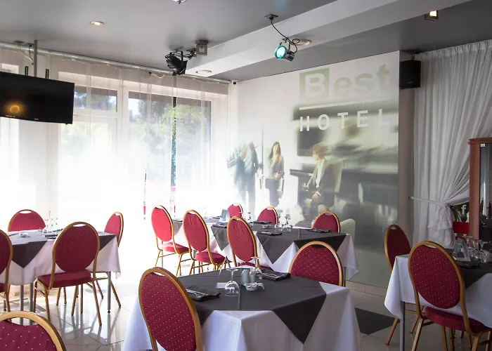 Hotel Best With Free Parking