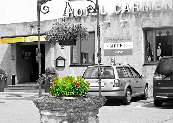  Carmen