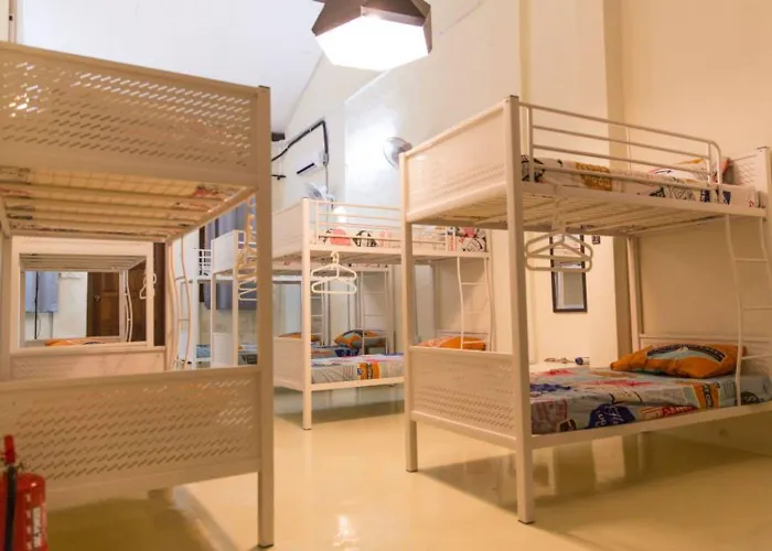 Vloft Backpackers Hostel