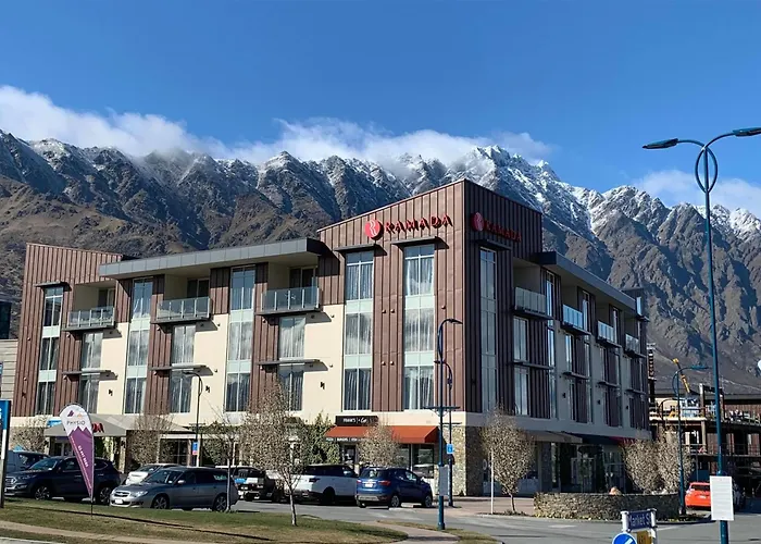 Waterpark hotel: Ramada Suites By Wyndham Queenstown Remarkables Park