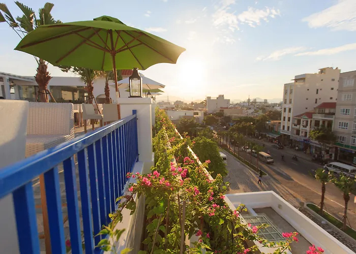 Hotels Close to Airport Risemount Premier Da Nang