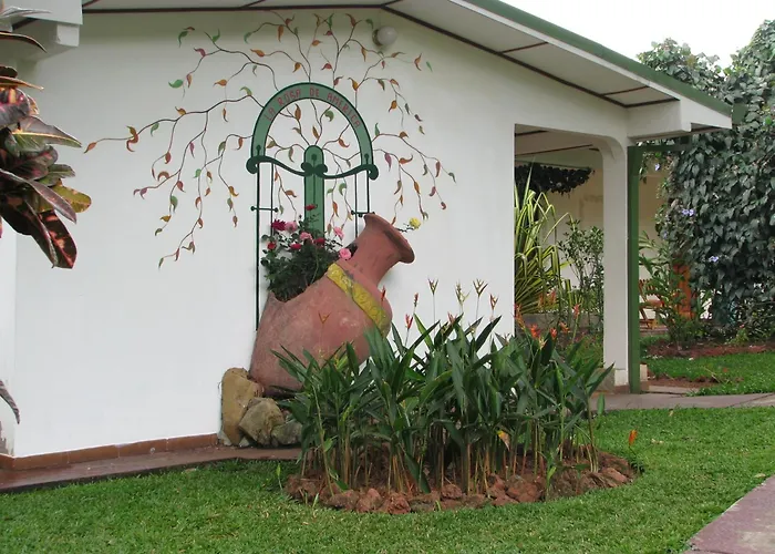Hotel La Rosa De America