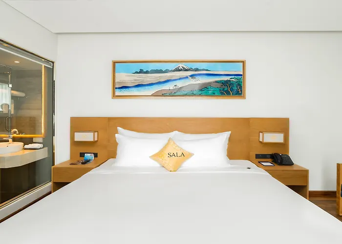 Beach Hotels Sala Danang Beach
