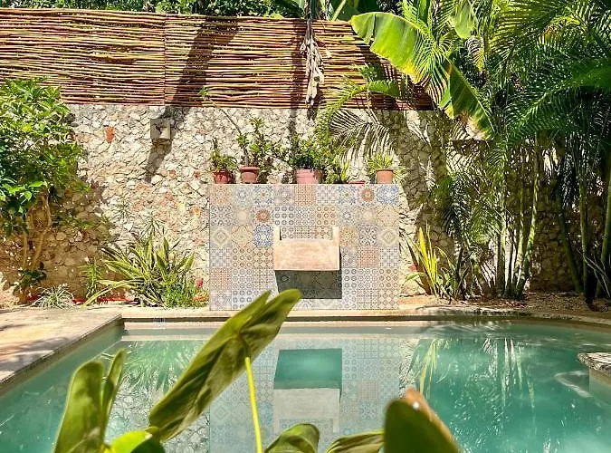 Ariché Valladolid Hotel&Hostal