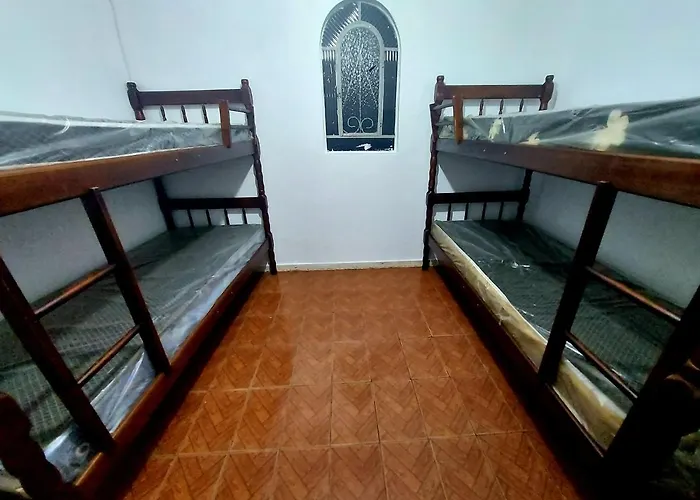 Hostel Di