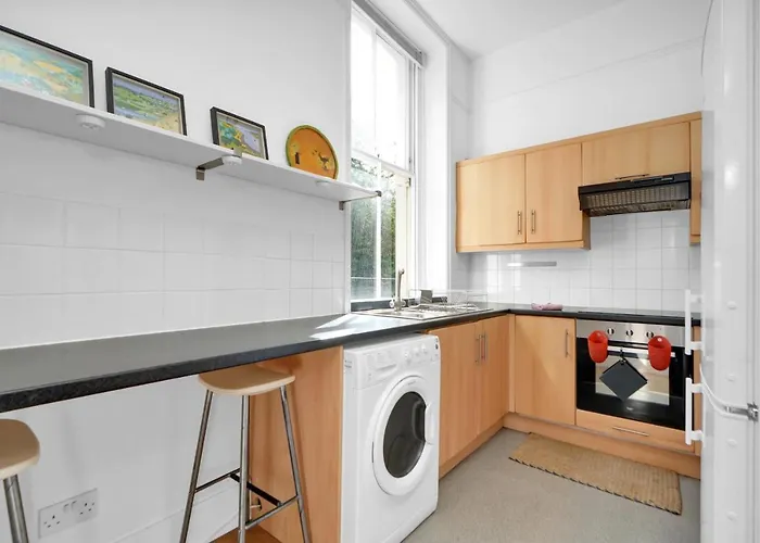 Vacation rental: Bedford Place Hostels