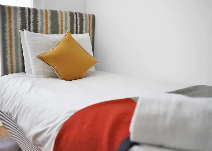 Vacation rental: Bedford Place Hostels
