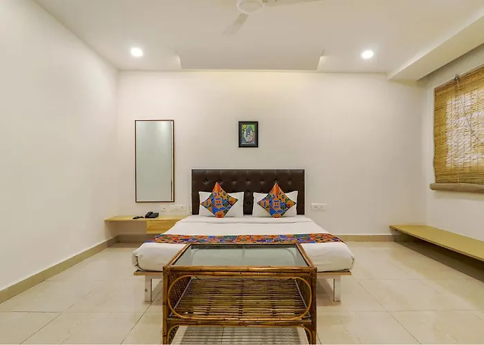 Fabhotel Aamantran & Banquet Halls - Nr Rtc X Roads Metro Station