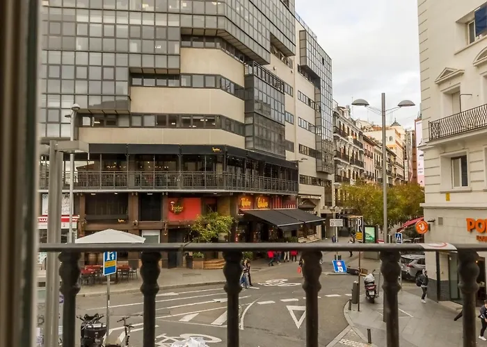 Santo - Coworking - Coliving - Madrid