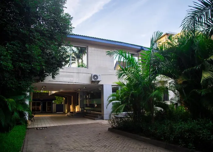 Resort: Airside Hotel