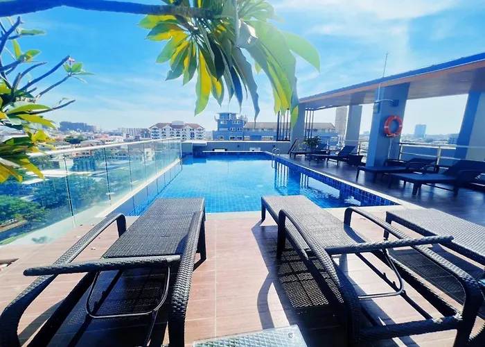 Hotel near College: Honey Boutique Hotel