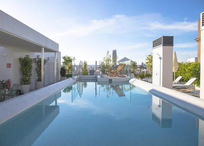 Nqn Aparts & Suites Sevilla