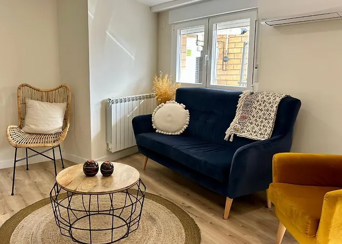 Hotel cerca del colegio: Apartamento El Ático