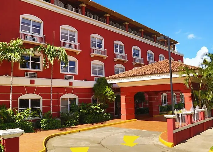 Seminole Plaza
