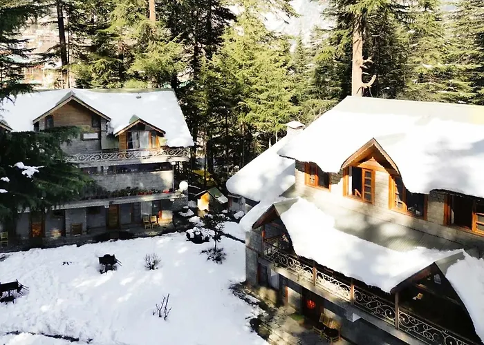 Villa: Stayvista At Casa Bella Vista- Luxury Stay, Central Manali