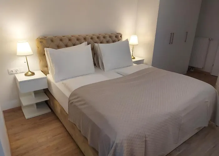  Gartenhotel Altmannsdorf