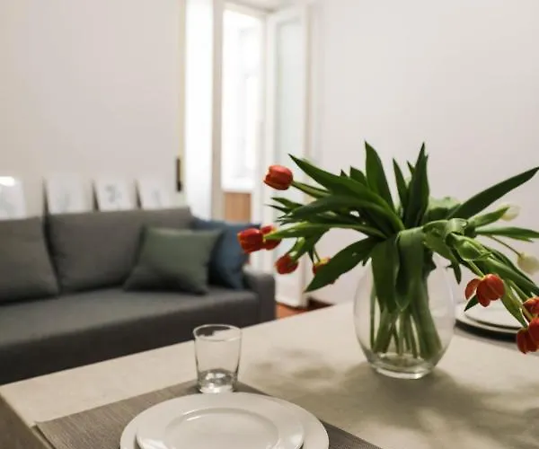 Aura Home Rent Of Rooms With Shared Kitchen